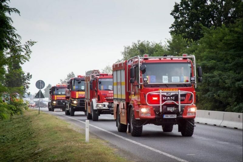 112 pompieri români și 23 de autospeciale au plecat spre Grecia pentru a ajuta autoritățile elene să stingă incendiile