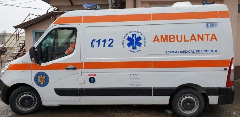 O profesoară din București a fost înjunghiată în gât în timpul orei / Cadrul didactic a ajuns la spital