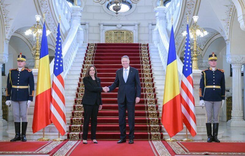 Vicepreşedintele SUA: România a fost extraordinară în generozitatea şi curajul arătate în acest moment