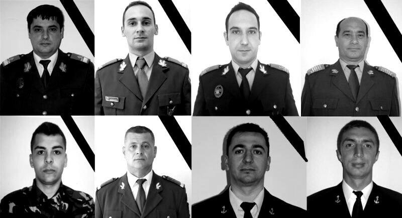 Cei 8 militari căzuți miercuri cu cele două aparate de zbor. S-au organizat ceremonii în toate unitățile militare din țară și străinătate