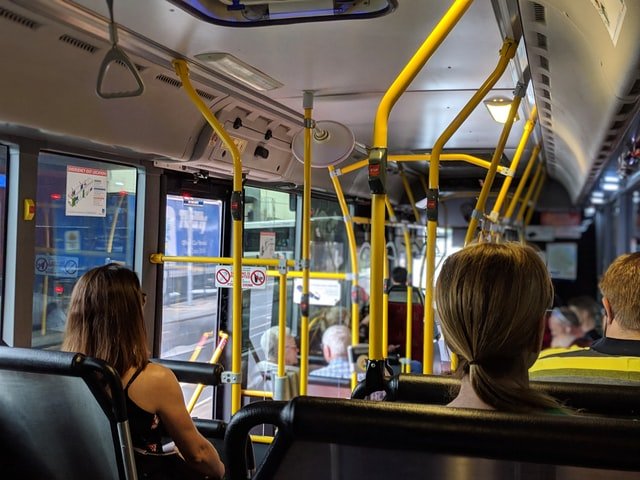 Consiliul Local Constanța: Proiect ce prevede achiziția unor autobuze cu emisii de carbon scăzute, destinate transportului public și crearea infrastructurii aferente