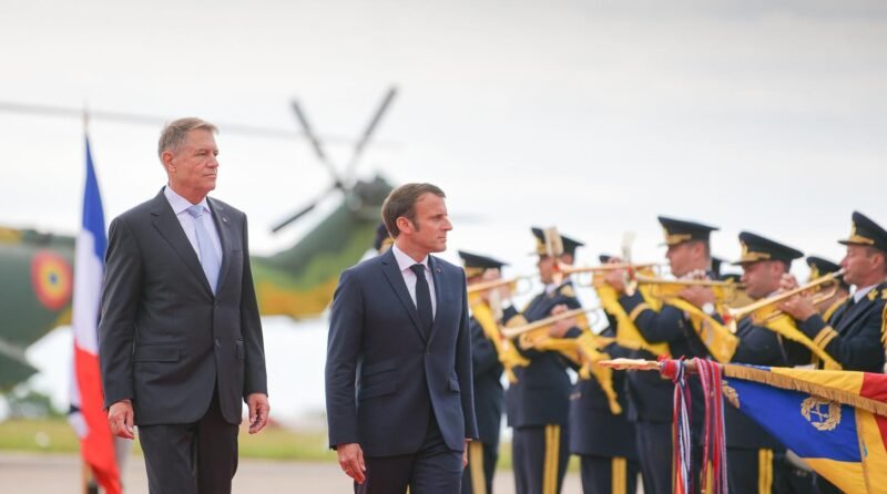 Președintele Franței, Emmanuel Macron, în vizită oficială la Baza „Mihail Kogălniceanu” din județul Constanța