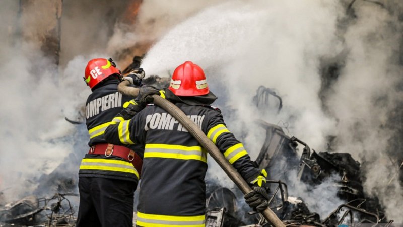 Incendiu într-un apartament din Medgidia