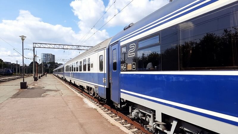 CFR Călători suplimentează numărul trenurilor în minivacanța de 1 Mai și Paşte