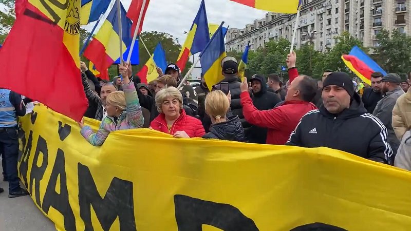 Vasile Bănescu despre protestul AUR: Un creștin real nu agresează, nu înjură, nu scuipă spre alții, nu urlă la microfon, nu se dă în spectacol