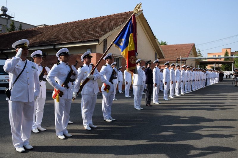 Festivitate de absolvire la Școala Militară de Maiștri Militari a Forțelor Navale