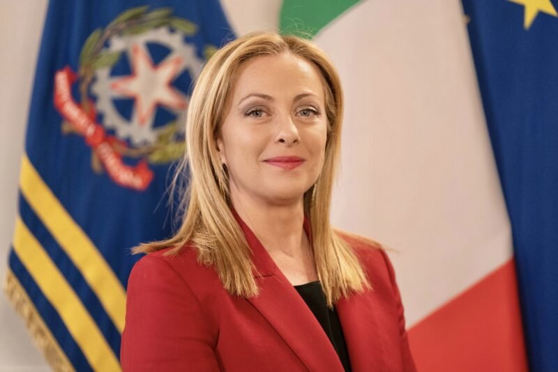 Italia a restabilit controalele la frontiera cu Slovenia din cauza alertelor teroriste
