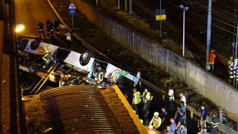 MAE anunță că patru români au murit în accidentul de autocar de lângă Veneția