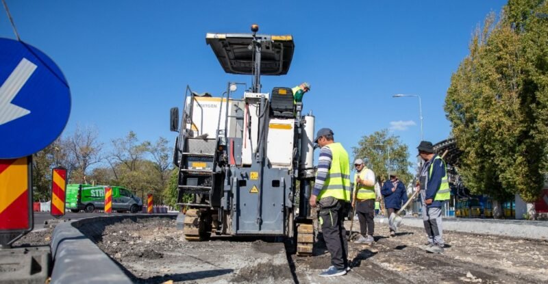 Sensul giratoriu de la intersecția bulevardului Mamaia cu bulevardul Aurel Vlaicu, amenajat definitiv