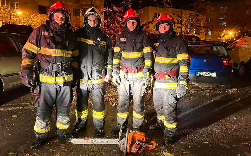 Peste 400 de pompieri din cadrul ISU Dobrogea, la datorie în acest weekend: au executat 532 de misiuni – au fost peste 1.000 de apeluri la 112