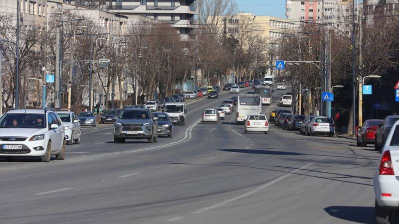Primăria Constanța: „Lucrările de modernizare a marilor bulevarde au fost reluate imediat după începerea noului an”