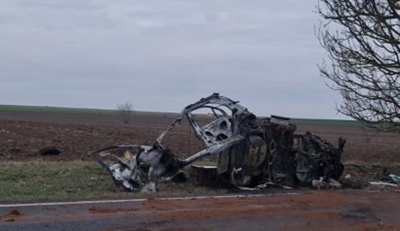 Accident grav în judeţul Constanţa. Tânăr la un pas de moarte după ce a intrat cu maşina într-un copac