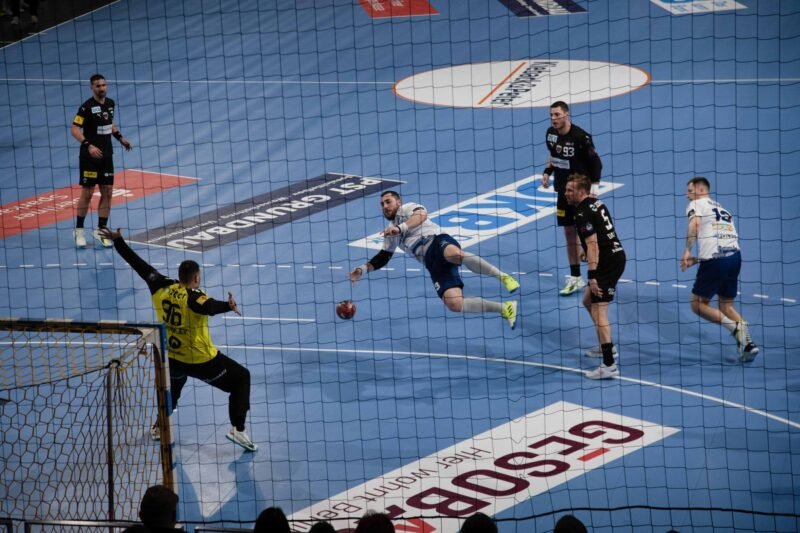 CSM Constanța a fost eliminată din EHF European League. “Echipa noastră părăsește competiția cu fruntea sus, după un parcurs de excepție”