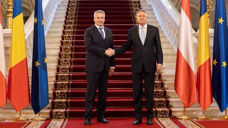 Karl Nehammer rămâne ferm după întâlnirea cu Iohannis: „Poziția Austriei rămâne clară și neschimbată”