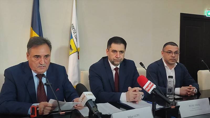CJC a semnat contractul pentru achiziționarea a 25 de microbuze electrice pentru elevii din județul Constanța