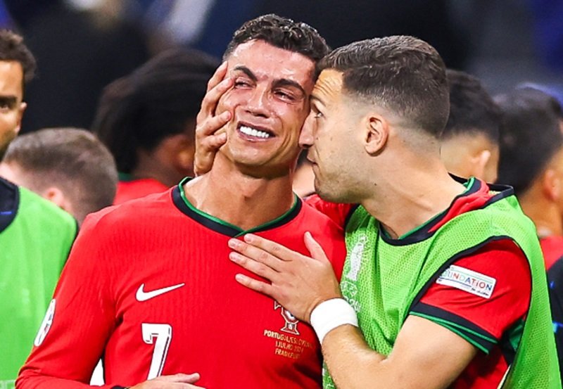 Cristiano Ronaldo a plâns după ce a ratat un penalti: “Chiar şi cei mai puternici oameni au zilele lor mai proaste”