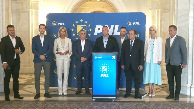 Nicolae Ciucă a primit susținerea PNL pentru prezidențiale: „Am convingerea că vom reuși să intrăm în turul doi și să câștigăm alegerile”