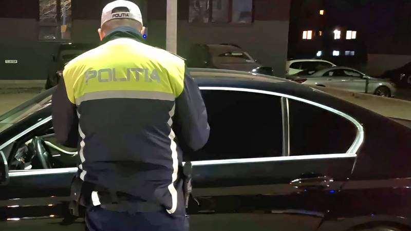 Razie a polițiștilor în Mangalia: au fost legitimate 300 de persoane și verificate 200 de vehicule – amenzi în valoare de 37.000 de lei