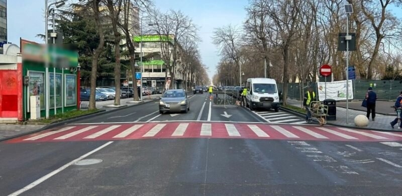 Primăria Constanţa: Sistem de semaforizare inteligent la trecerea de pietoni de la intersecția bulevardului Tomis cu strada Ștefan cel Mare