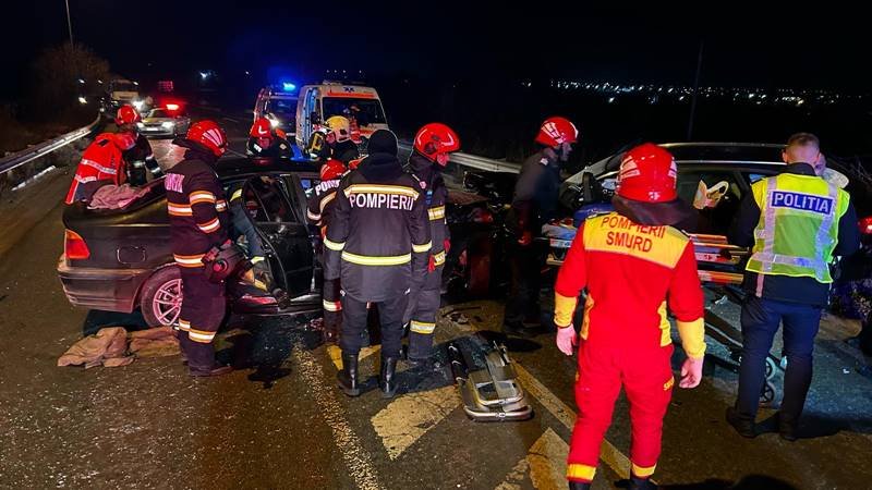 (FOTO) Un tânăr de 27 de ani este în stare gravă în urma unui accident produs la ieșirea din Ovidiu