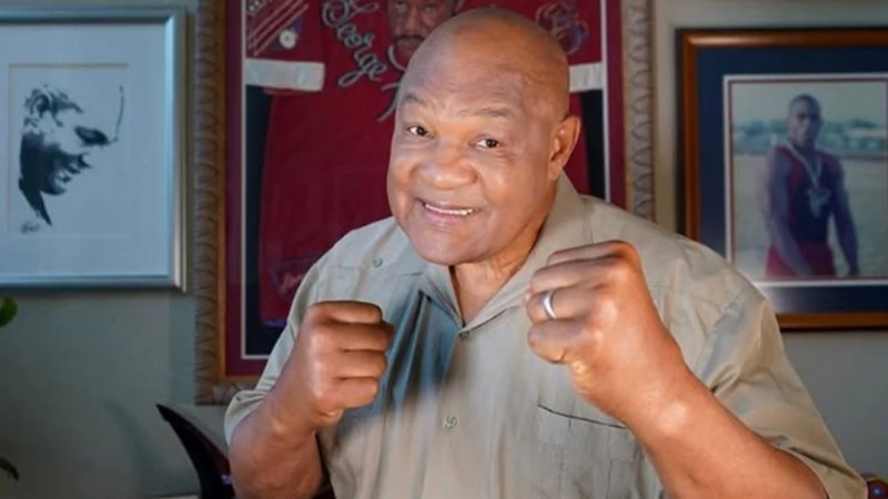 „Moștenirea ta trăiește, campionule”. Legenda boxului George Foreman s-a stins din viață la vârsta de 76 de ani. Mike Tyson: Contribuția sa la box și nu numai nu va fi niciodată uitată