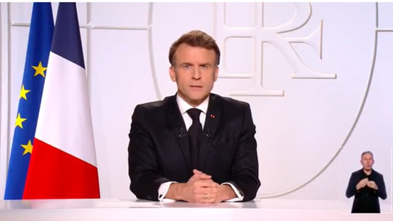 Emmanuel Macron, în discursul către francezi: Rusia a manipulat alegerile din România şi Moldova