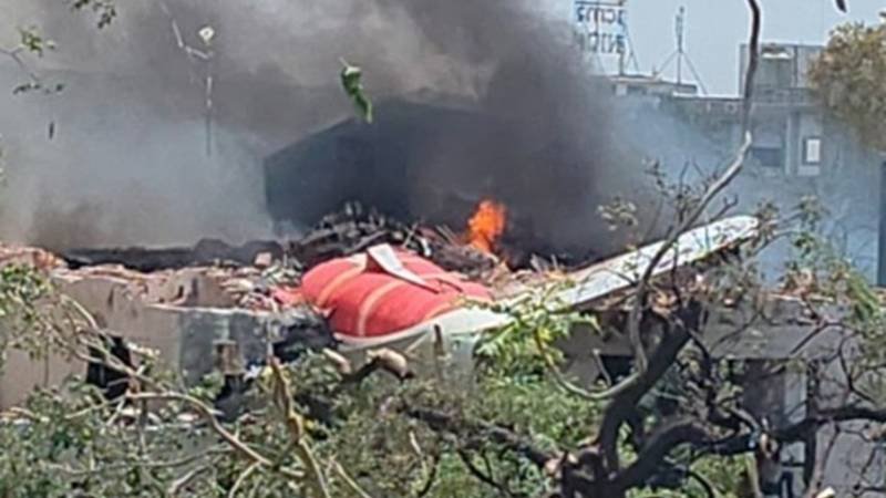 Una dintre cutiile negre ale avionului prăbușit în India a fost recuperată