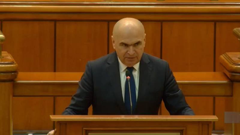 Bolojan anunță reforme dure și desființarea pensiilor speciale: „Începem cu statul și clientela politică. Funcția publică va fi condiționată de competență”