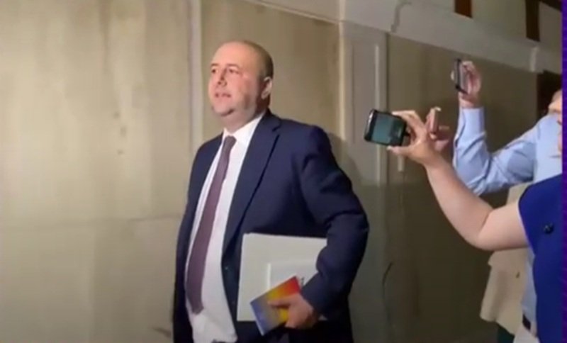 Mihai Busuioc, votat judecător al CCR de către Senat, la propunerea PSD. A fugit de întrebări legate de CV-ul său