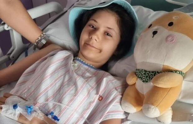 Românii au reușit! Un milion de euro, un milion de inimi: Adriana merge la tratament!