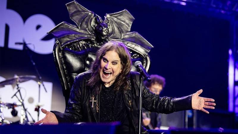 Ozzy Osbourne, solistul trupei Black Sabbath, a murit la vârsta de 76 de ani, la scurt timp după concertul său de adio