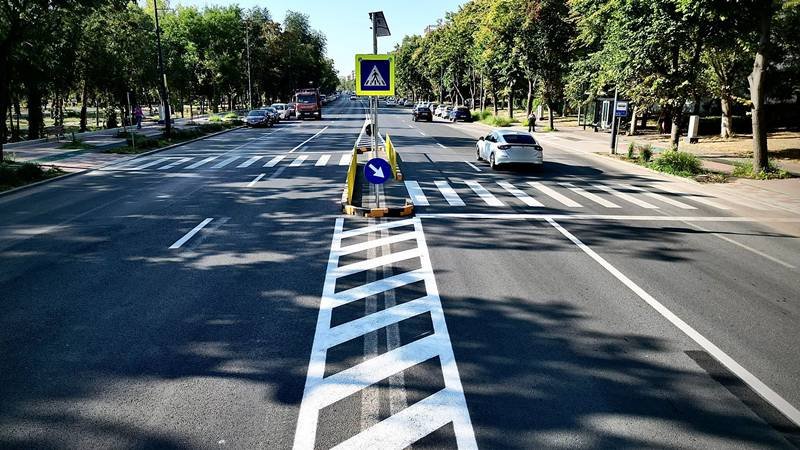 CONSTANȚA. Un nou scuar median a fost amenajat la o trecere de pietoni de pe bulevardul Alexandru Lăpușneanu