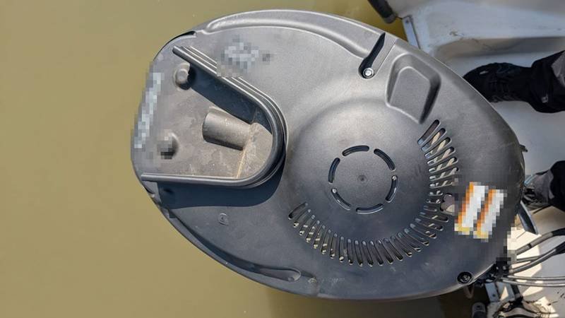 (FOTO) Motor de barcă în valoare de 75.000 lei, căutat de către autoritățile din Suedia, descoperit de către polițiștii de frontieră în Murighiol