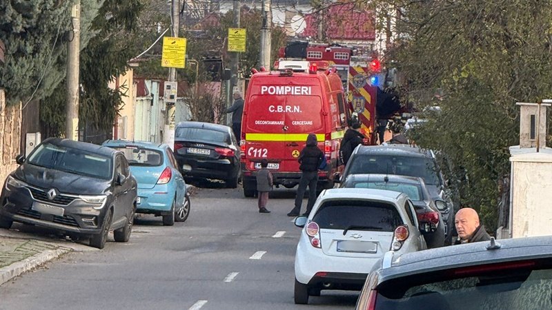 CONSTANȚA. Elevii Liceului de Marină evacuați după ce un șofer de 18 ani a rupt o țeavă de gaze
