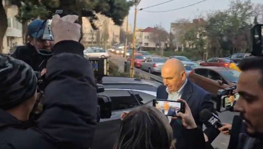VIDEO Ilie Bolojan a ajuns, vineri, la Constanța, pentru a gestiona criza din PNL