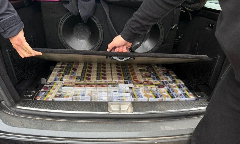 Descoperire impresionantă la Constanța: peste 2.800 de pachete de țigări confiscate de polițiștii de frontieră