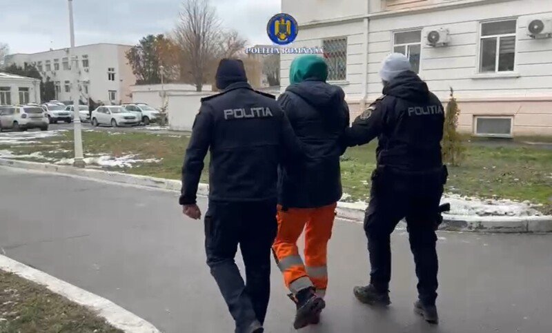 Bărbat prins în timp ce conducea un ATV pe strada principală din Corbu. Nu avea permis și era și băut