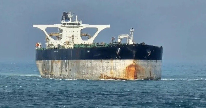 Incident în Marea Neagră. Patru petroliere, sub pavilion grecesc, lovite de drone