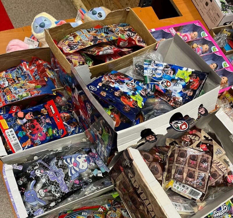 FOTO Faci cumpărături la Complexul Dragonul Roșu? ANPC avertizează asupra produselor periculoase