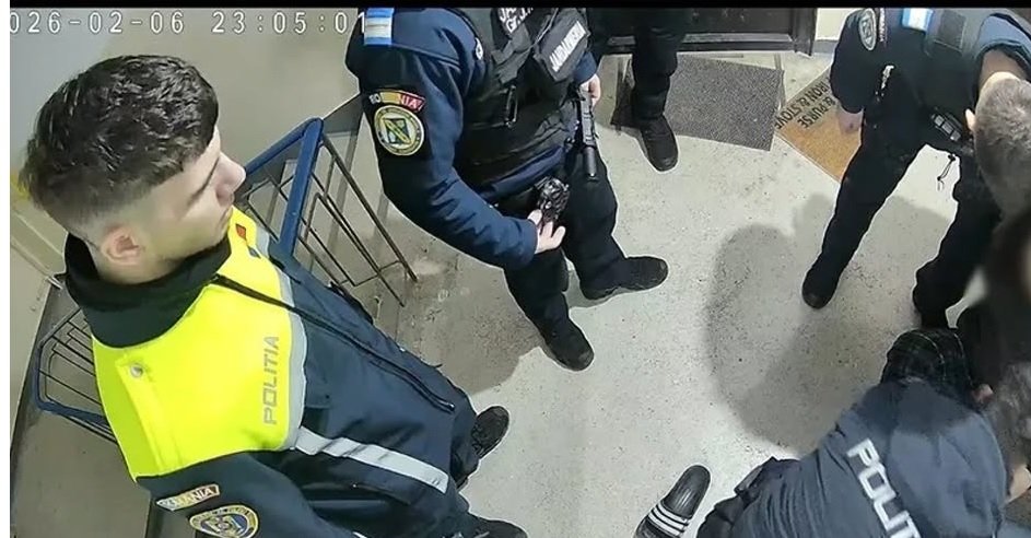 Constanța: Bărbatul agresiv cu echipajul de poliție, reținut pentru ultraj și tulburarea ordinii publice