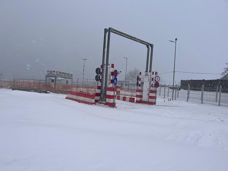 Garda de Coastă avertizează! Trecerea camioanelor pe Dunăre cu bacul, blocată temporar