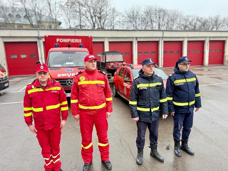 Siguranță de Paște. Pompierii constănțeni verifică lăcașurile de cult și zonele aglomerate
