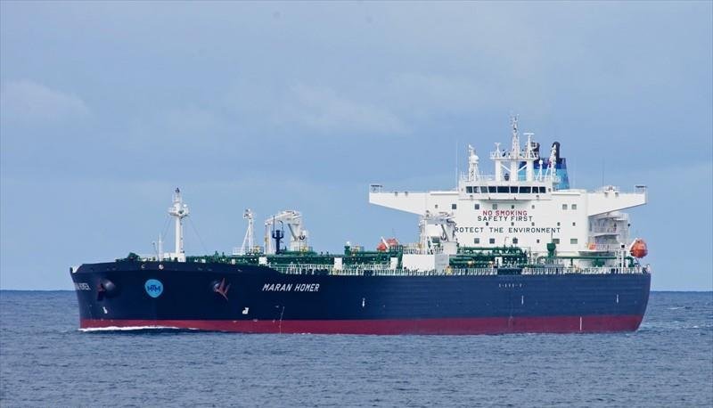 Petrolier grec lovit de o dronă, în Marea Neagră. La bord se afla și un român