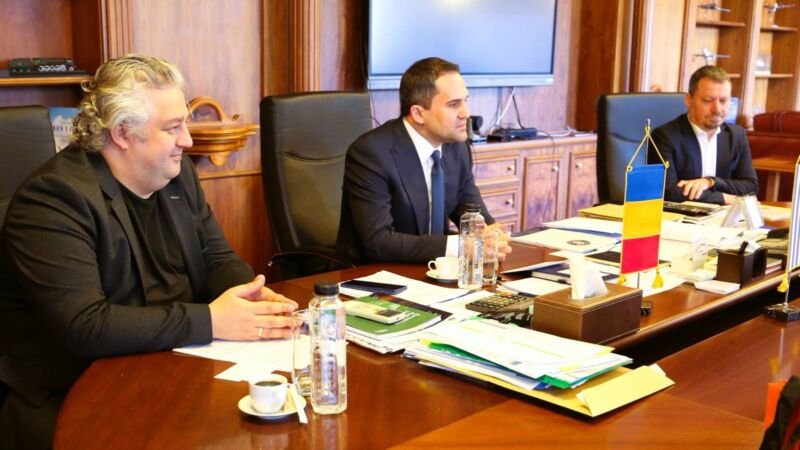 România și Grecia pun la cale proiecte pentru un transport maritim mai rapid