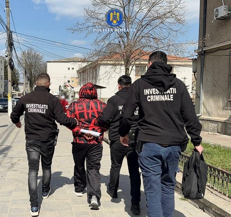 Un bărbat din Cernavodă, arestat pentru proxenetism. Concubina obligată să se prostitueze timp de luni de zile