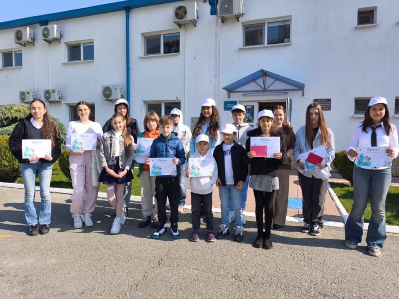 RAJA a premiat micii ambasadori ai apei în cadrul concursului „Apa este viață!”, ediția 2026