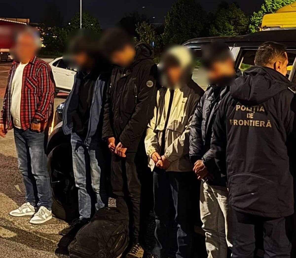 Patru migranți depistați la Giurgiu. Șoferul român, acuzat de trafic de persoane